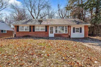 2043 College View Rd, Manhattan, KS 66502