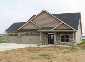 3220 N Charlais Cir, Delphi, IN 46923