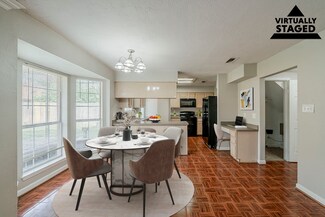 4122 Sablechase Dr, Houston, TX 77014