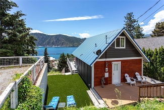135 Furey Ave, Manson, WA 98831