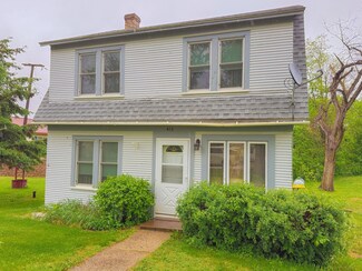 413 Central Ave, Sunburg, MN 56289