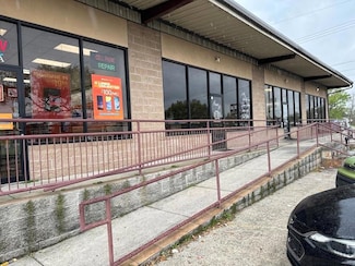 7420 W Judge Perez Dr Unit b, Arabi, LA 70032