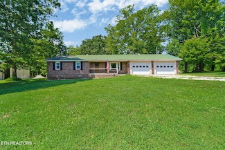 324 Wheeler Ln, Jamestown, TN 38556