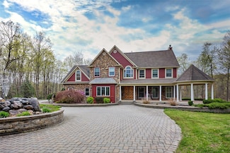 14 Stonewall Ct, Warwick, NY 10990