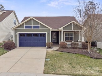 131 Chimney Rock Ct, Denver, NC 28037
