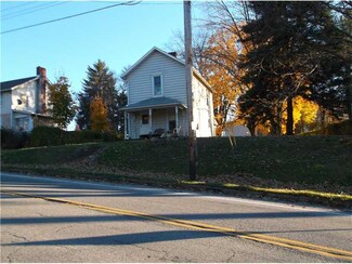 175 Main St, Volant, PA 16156