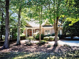 6224 Waters Edge Dr, Covington, GA 30014