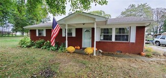 3019 S Jimtown Ln, Scottsburg, IN 47170