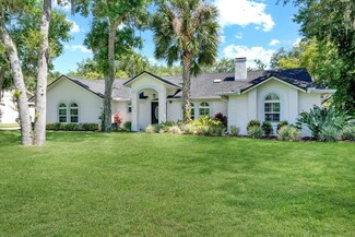 8810 Crosswood Ct, Riverview, FL 33578