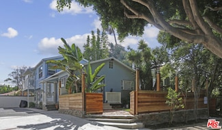 1824 10th St, Santa Monica, CA 90404
