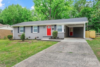4009 Dunwoody Dr, Charlotte, NC 28215