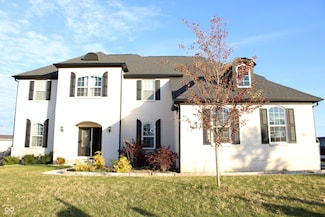 8831 Rockwood Ln, Indianapolis, IN 46259