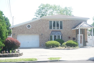 249 Ridgecrest Ave, Staten Island, NY 10312