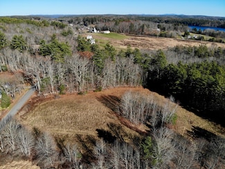 00 W Hamlet Rd, Newcastle, ME 04553