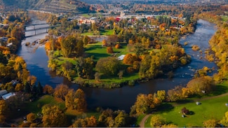 216 SE Pine St, Roseburg, OR 97470