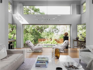 1 Ehrlich Rd, Austin, TX 78746