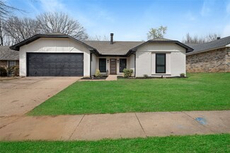 6521 Springfield Dr, Arlington, TX 76016