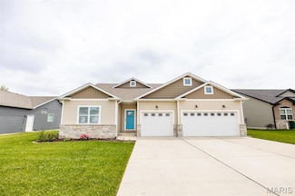 756 Seagate Dr, O'Fallon, IL 62269