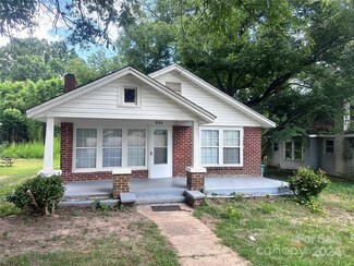 805 W Alabama Ave, Bessemer City, NC 28016
