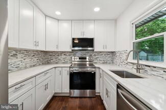 111 W Central Ave, Paoli, PA 19301