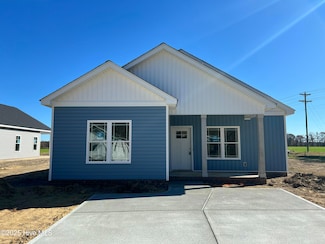 608 S Vance St, Fremont, NC 27830