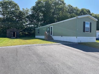 19 Brooke Ave, Belfast, ME 04915