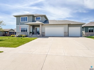 6913 E 37th St, Sioux Falls, SD 57110