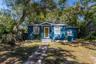 4651 Iris St N, Saint Petersburg, FL 33714