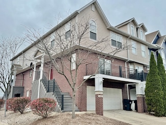 1502 Autumn Oak St, Greenwood, IN 46143