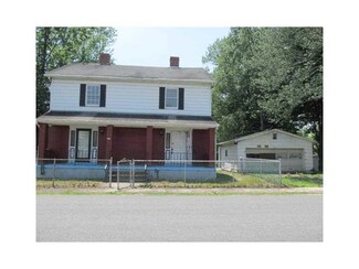 611 Meadow St, Ronco, PA 15476