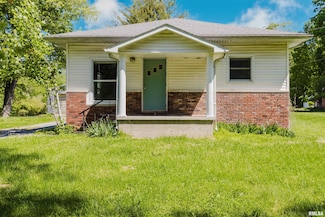 602 Barr St, Carterville, IL 62918