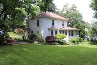195 Villa St, Waltham, MA 02453