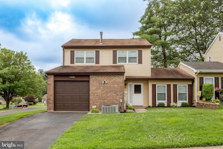 35 Princess Ln, Newtown, PA 18940