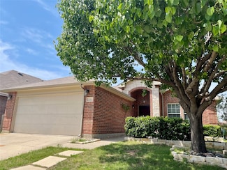 2013 Finch Cove, Aubrey, TX 76227