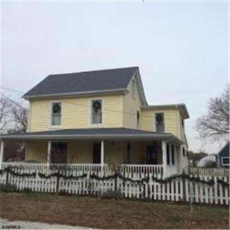 143 High St, Leesburg, NJ 08327