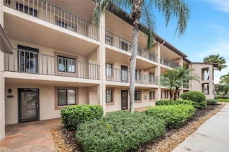 7300 Saint Ives Way Unit 5208, Naples, FL 34104