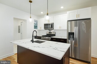 2540 Nicholas St, Philadelphia, PA 19121