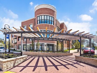 88 Park Ave Unit 3, Clarendon Hills, IL 60514