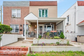 2703 Woodhull Ave, Bronx, NY 10469