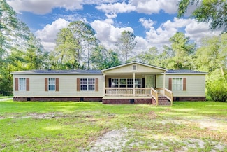 217 Skinner Bay Dr, Guyton, GA 31312