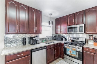 334 Freeman St, Mesquite, TX 75149