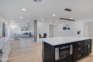 6925 E Almeria Rd, Scottsdale, AZ 85257