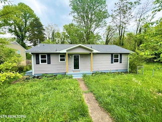 120 Audubon Rd, Oak Ridge, TN 37830
