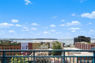 2414 1st Ave Unit 412, Seattle, WA 98121