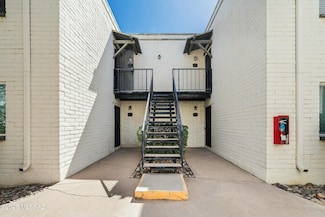 8450 E Old Spanish Trail Unit 233, Tucson, AZ 85710