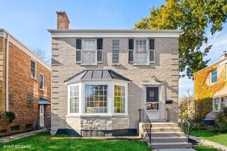 6340 N Leroy Ave, Chicago, IL 60646