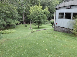 115 North Rd, Ashford, CT 06278