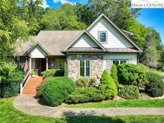 330 Crain Branch Ln, Jefferson, NC 28640