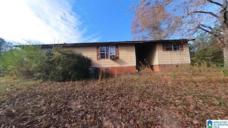 62 Milliner Ln, Sylacauga, AL 35150