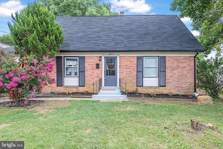 200 1/2 11th St, Laurel, MD 20707